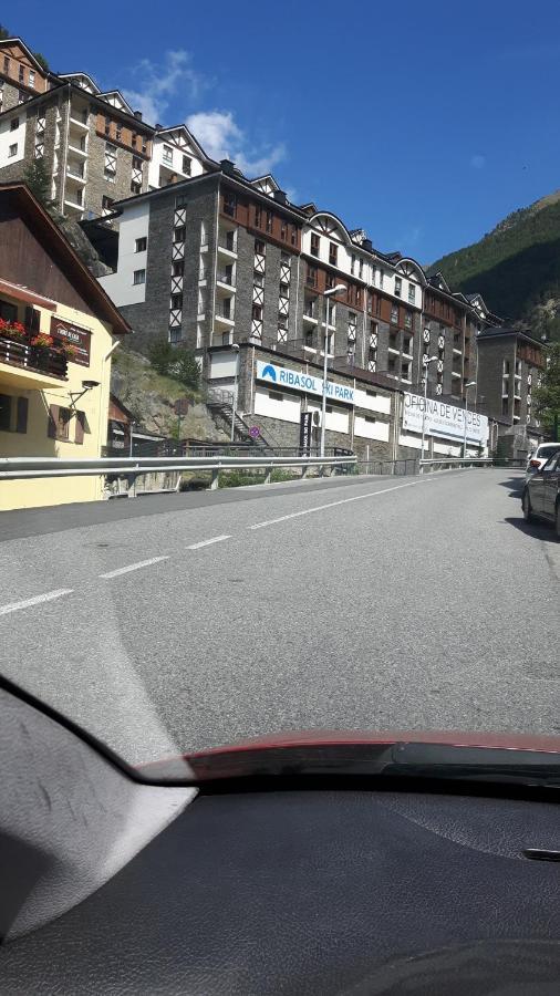 Comfortable With Mountain View In 40 M² + Storage Arinsal